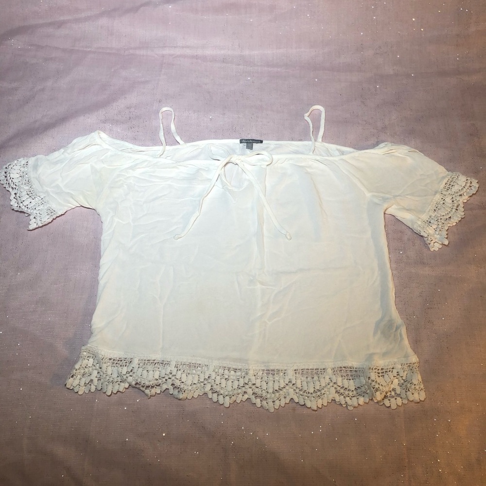 🤍Off The Shoulder Top🤍